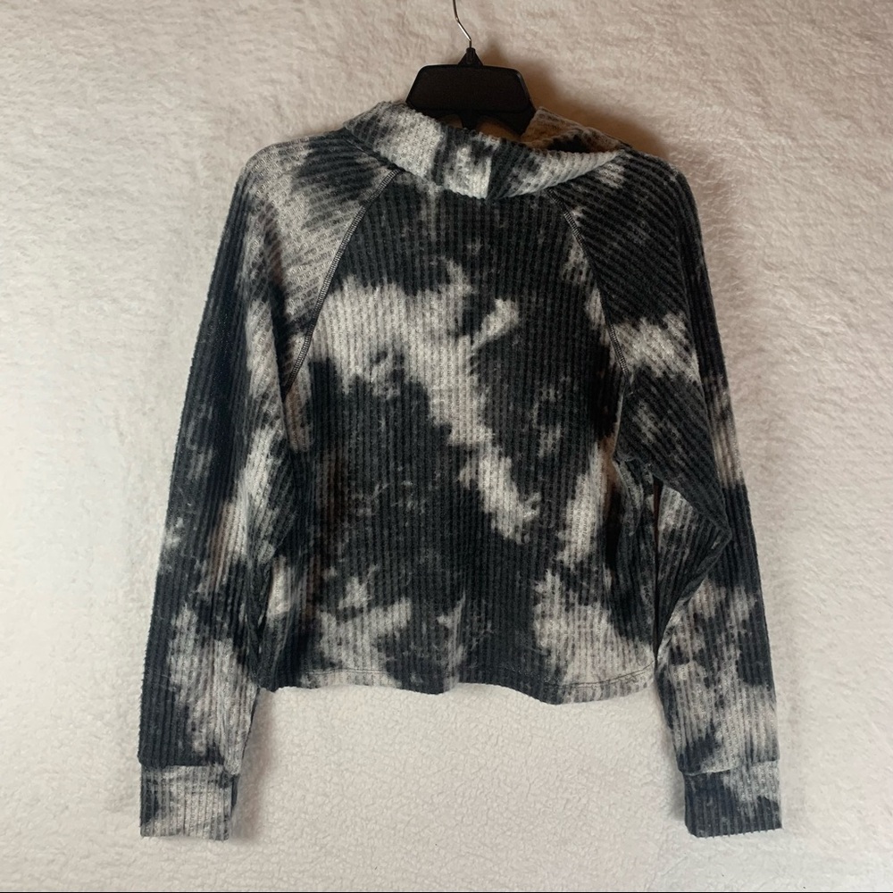NWT Abound Tie Dye Cowl Neck Waffle Knit Sweater XS 4937 - Picture 2 of 6
